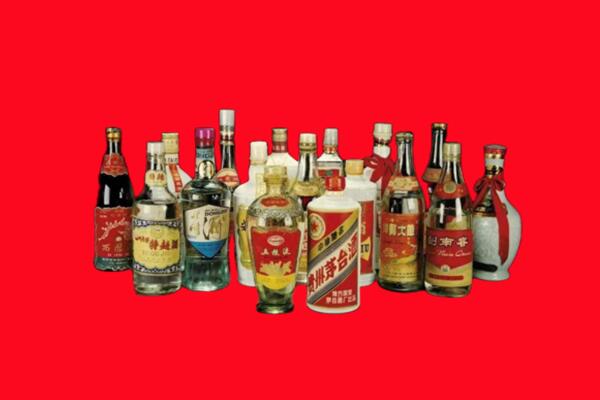 鹤岗市回收十八老酒.jpg
